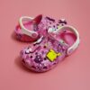 Crocs Hello Kitty Rose
